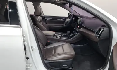 Hyundai Grandeur 2018, 59543 км, за 11395.45 USD - фото 26