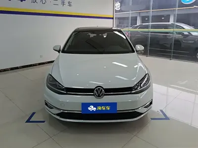 Volkswagen Golf 2019, 60700 км, за 8504.84 USD