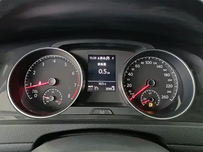 Volkswagen Golf 2019, 60700 км, за 8504.84 USD - фото 14