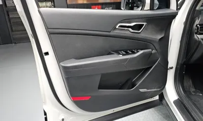 Kia Sportage 2023, 74511 км, за 14236.49 USD - фото 24