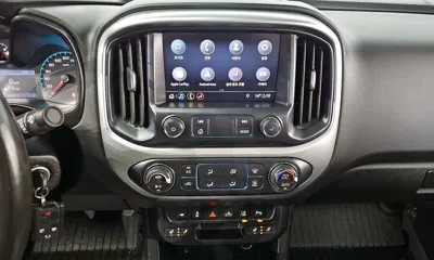 ChevroletGMDaewoo Colorado 2020, 45127 км, за 14779.29 USD - фото 17