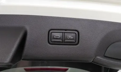 Kia Canival 2023, 49748 км, за 18201.9 USD - фото 19