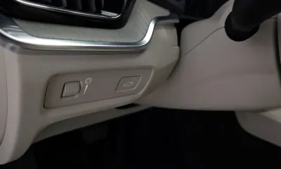 Volvo S60 2020, 130502 км, за 13355.06 USD - фото 34