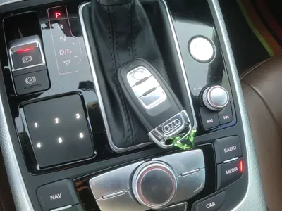 Audi A6L 2014, 110500 км, за 10522 USD - фото 19