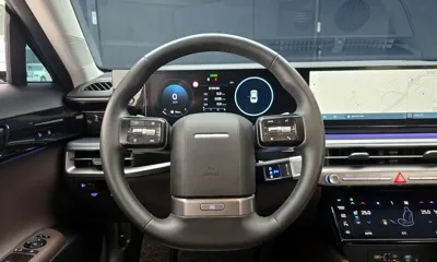 Hyundai Grandeur 2023, 44707 км, за 21524.22 USD - фото 14
