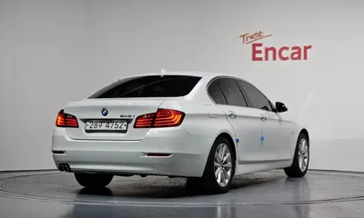 BMW 5-Series 2015, 147922 км, за 5667.76 USD