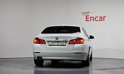BMW 5-Series 2015, 147922 км, за 5667.76 USD