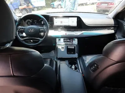 Hyundai Grandeur 2020, 51167 км, за 15071.4 USD