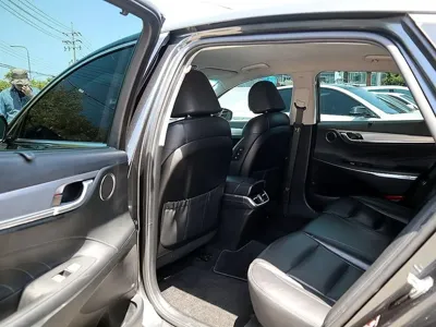 Hyundai Grandeur 2020, 51167 км, за 14966.52 USD - фото 7