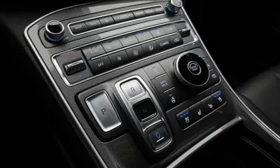 Hyundai Santafe 2022, 50266 км, за 15426.02 USD - фото 9