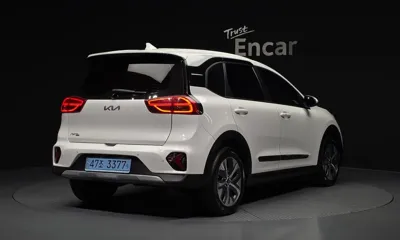 Kia Niro 2023, 132257 км, за 12472.1 USD