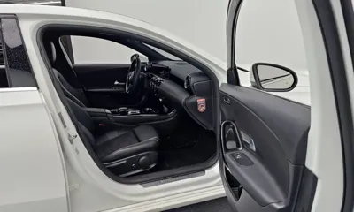 Mercedes-Benz A-Class 2019, 56600 км, за 11626.37 USD - фото 11