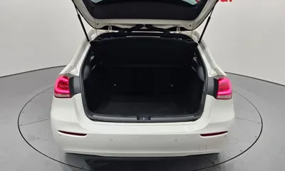 Mercedes-Benz A-Class 2019, 56600 км, за 11626.37 USD - фото 20