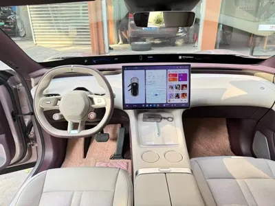 Xiaomi 小米YU7