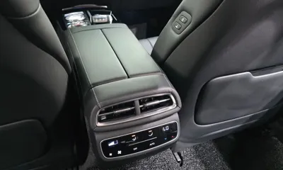 Genesis G80 2022, 81971 км, за 24156.49 USD - фото 31