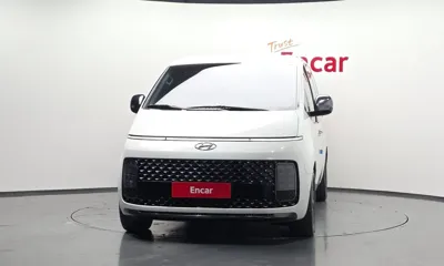 Hyundai Staria 2022, 42006 км, за 19094.81 USD