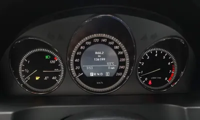 Mercedes-Benz C-Class 2011, 136199 км, за 3178.81 USD - фото 8