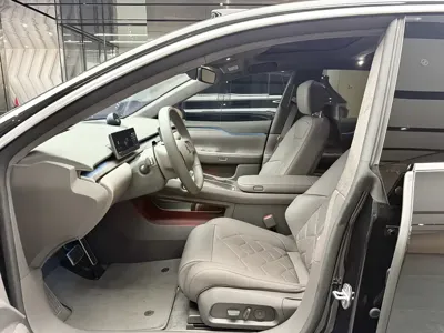 Nio ET7 2024, 30000 км, за 39276.44 USD