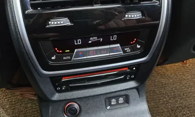 BMW X7 2020, 88677 км, за 45602.63 USD - фото 29
