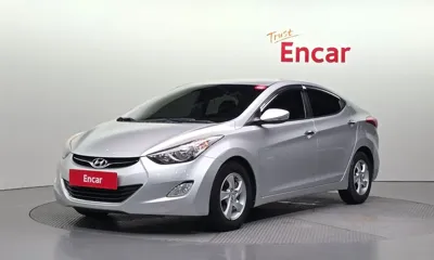 Hyundai Avante · 2012 год