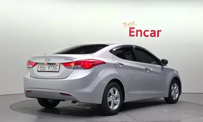Hyundai Avante 2012, 109645 км, за 2619.14 USD