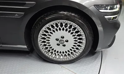 Genesis G80 2023, 27178 км, за 27697.01 USD