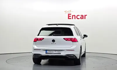 Volkswagen Golf 2023, 102524 км, за 16848.83 USD