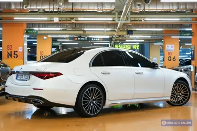 Mercedes-Benz S-Class 2022, 81500 км, за 63814.52 USD - фото 17