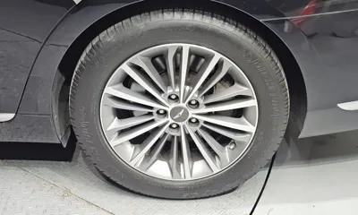 Genesis EQ900 2017, 177358 км, за 10373.31 USD