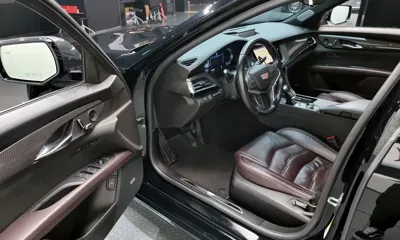 Cadillac CT6 2019, 165893 км, за 16225.15 USD - фото 11