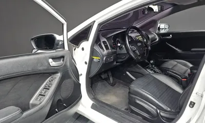 Kia K3 2016, 118861 км, за 4529.34 USD - фото 10