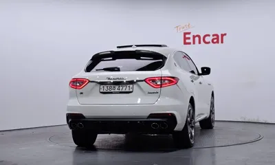 Maserati Levante 2020, 24773 км, за 35629.11 USD