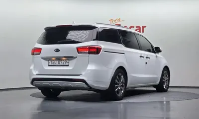 Kia Canival 2016, 185807 км, за 6435.67 USD