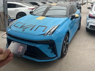 Lynk & Co 03 2023, 50000 км, за 10270.55 USD