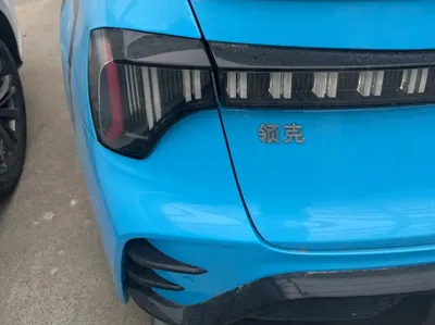 Lynk & Co 03 2023, 50000 км, за 10270.55 USD