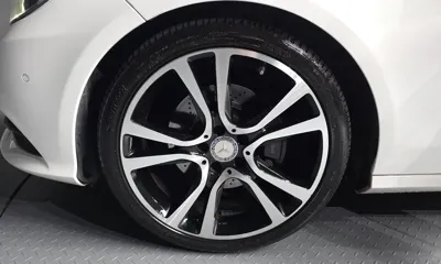 Mercedes-Benz E-Class 2016, 96780 км, за 8255.86 USD