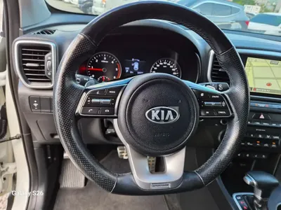 Kia Sportage 2019, 100608 км, за 8730.47 USD - фото 17
