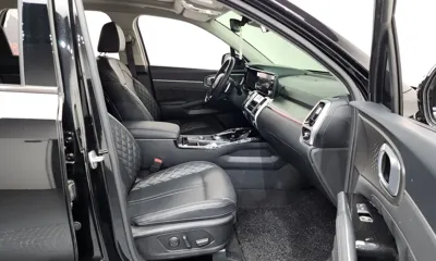 Kia Sorento 2023, 64643 км, за 19364.58 USD - фото 11