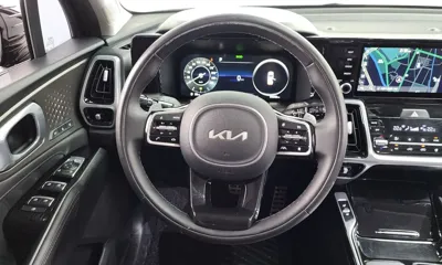 Kia Sorento 2023, 64643 км, за 19364.58 USD - фото 13