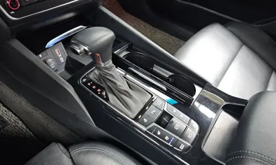 Kia K7 2019, 52029 км, за 10353.58 USD - фото 9