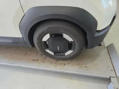 Kia PV5 2026, 12446 км, за 28754.65 USD