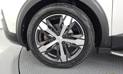 Peugeot 3008 2019, 126630 км, за 10502.82 USD