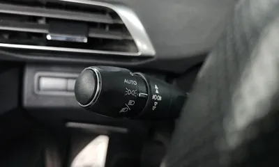 Peugeot 3008 2019, 126630 км, за 10423.46 USD - фото 20
