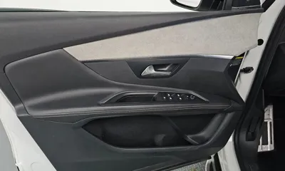 Peugeot 3008 2019, 126630 км, за 10423.46 USD - фото 24