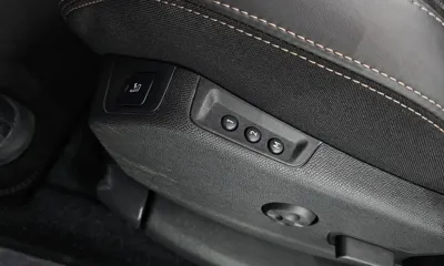 Peugeot 3008 2019, 126630 км, за 10423.46 USD - фото 28