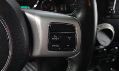 Jeep Wrangler 2017, 183907 км, за 11004.75 USD - фото 18