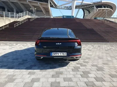 Kia K8 2024, 17115 км, за 17839.44 USD