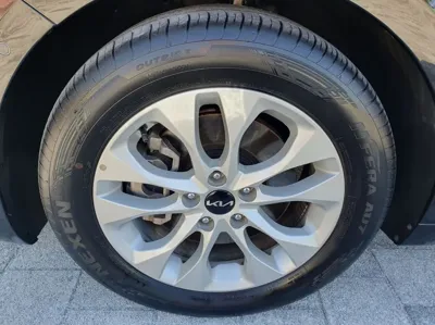 Kia K8 2024, 17115 км, за 17839.44 USD