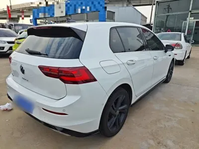 Volkswagen Golf 2021, 105500 км, за 10638.4 USD - фото 7