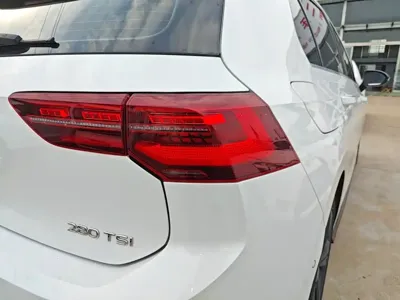 Volkswagen Golf 2021, 105500 км, за 10638.4 USD - фото 8